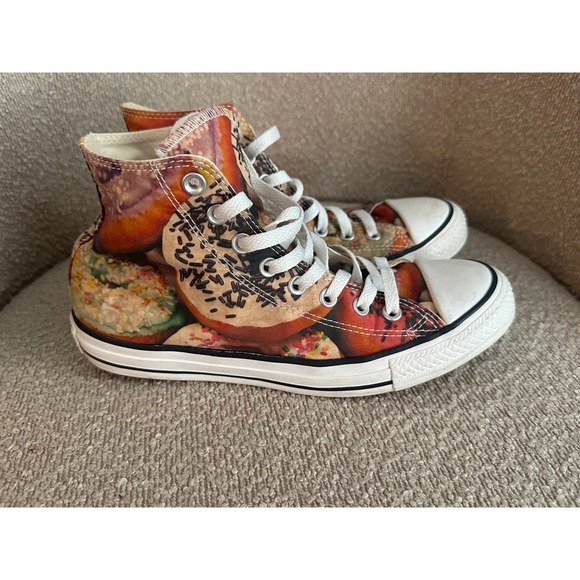 Converse All Star High Top Sneakers Donut Print Women's Size 9 Men's 7 - Picture 1 of 6